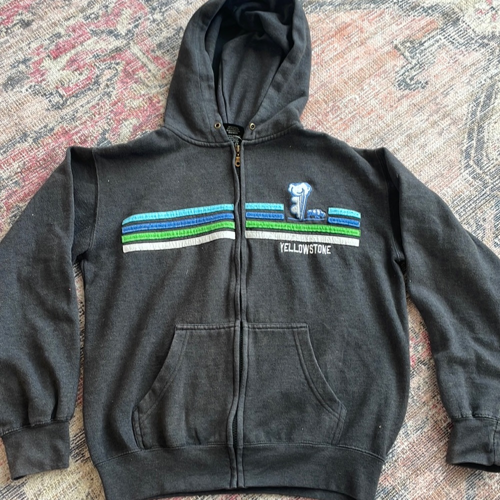 Super cute hoodie zip up